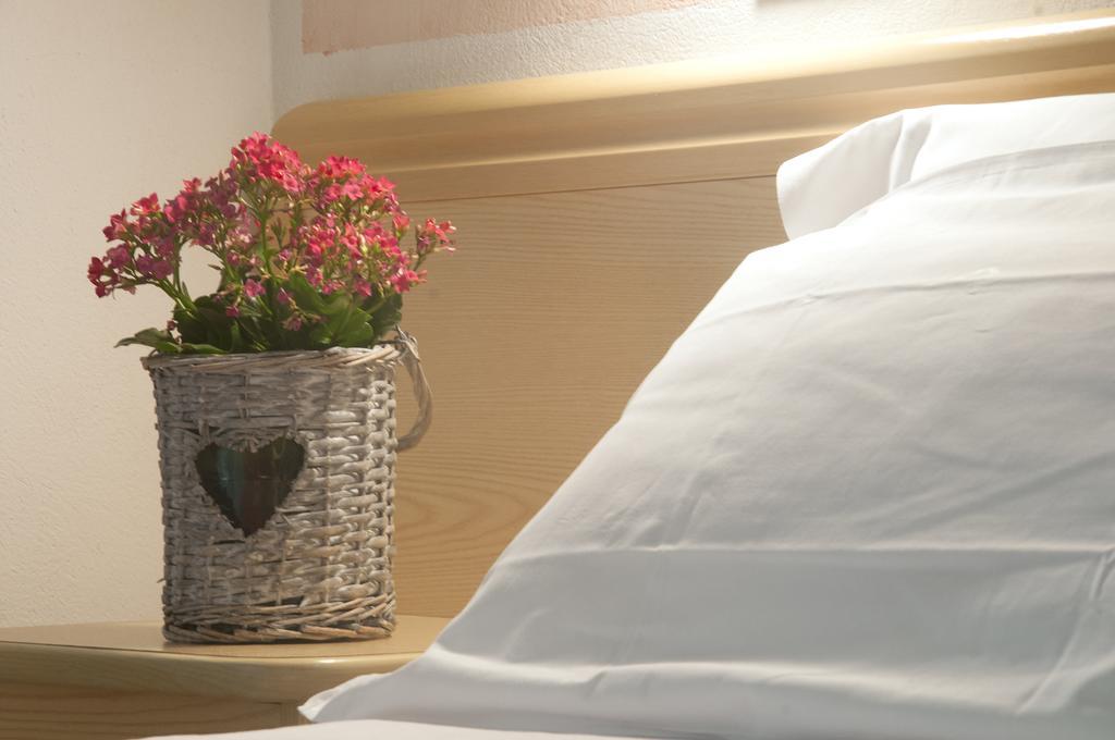 Piccolo Hotel Cesenatico Rum bild