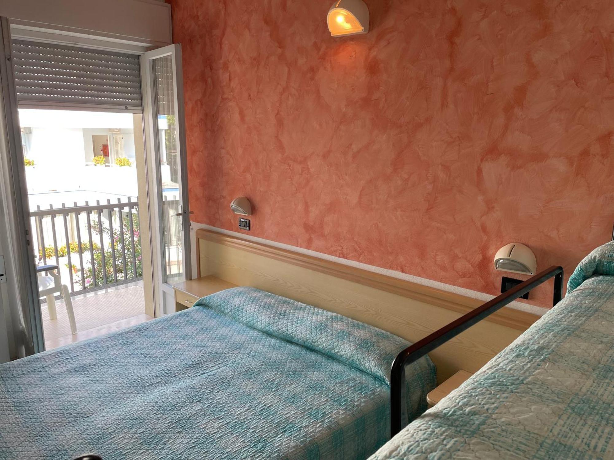 Piccolo Hotel Cesenatico Exteriör bild